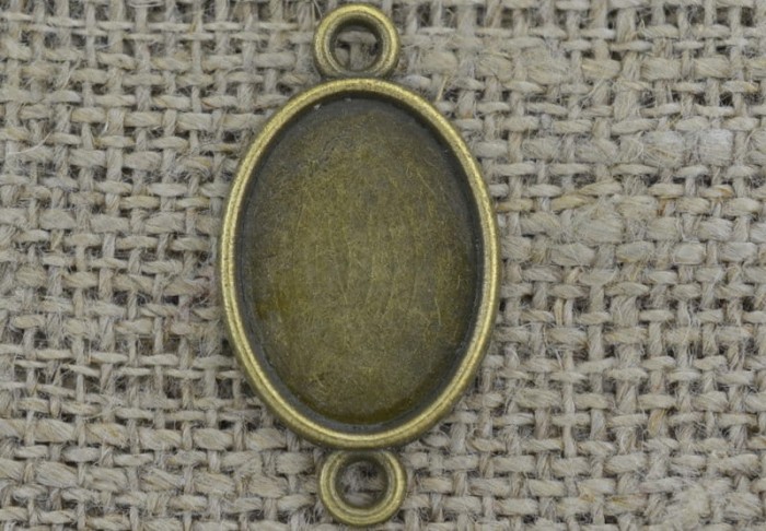  10190 Klasyczna baza medalionu łącznik w kolorze brązu na kaboszon 18*13mm