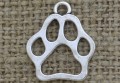 Zawieszka mała łapka w kolorze srebra 3szt