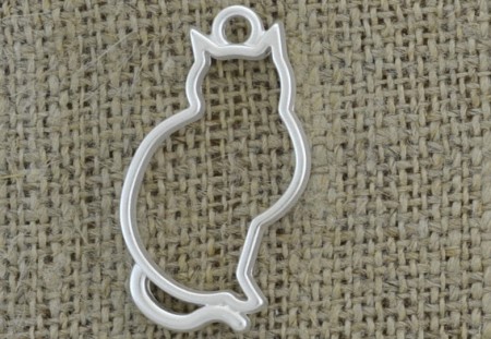 [307213] Zawieszka mała obwódka kota kolor srebrny