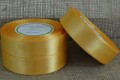 {825040} Wstążka satynowa 25mm 32mb bladopomarańczowa 