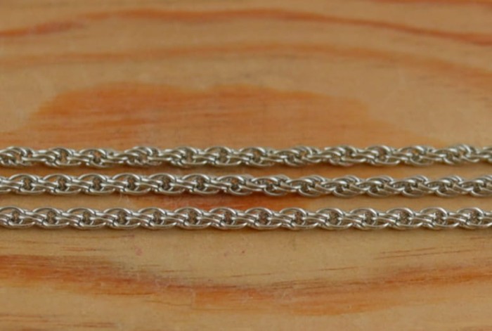 {31109} Łańcuszek kord 2,5*3mm w kolorze ciemnego srebra