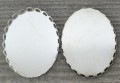 30153 Ozdobna baza medalionu w kolorze srebra na kaboszon 30*40mm