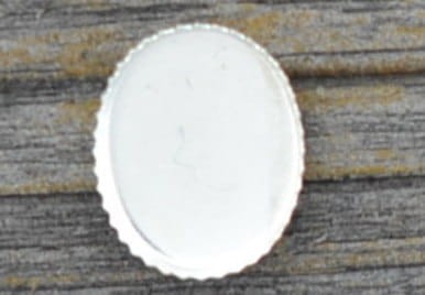 50103 Klasyczna baza medalionu w kolorze srebra na kaboszon 8*10mm 5szt 