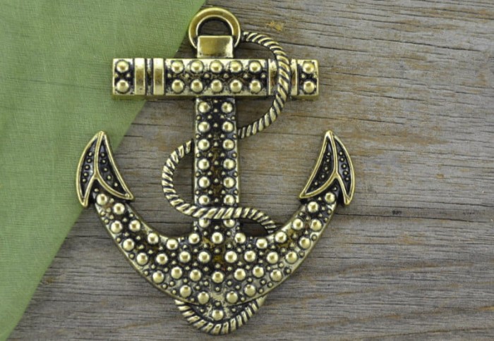 108100 Zawieszka duża kotwica w kolorze brązu