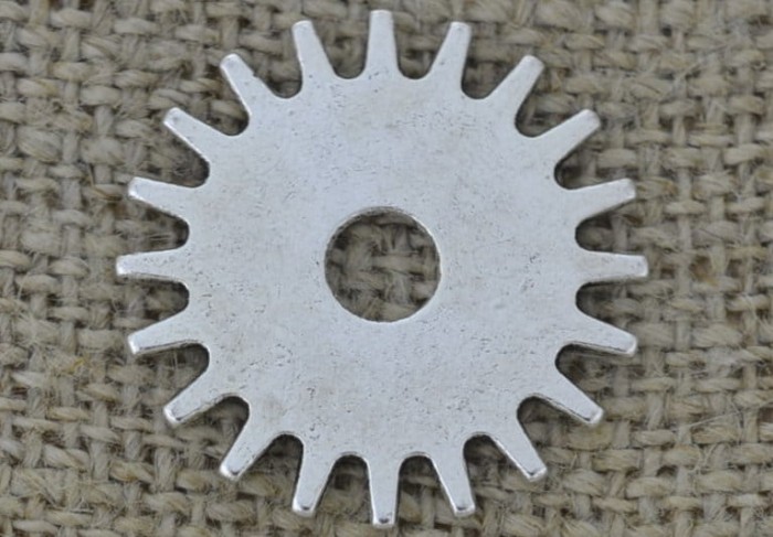 Element ozdobny steampunk tryb kolor srebrny 24mm