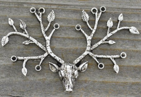 [ś07103] Zawieszka głowa renifera 59*35mm srebrna