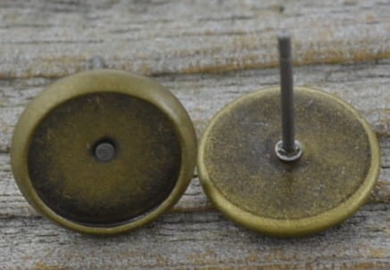 10417 Baza kolczyka wkręt brązowy kaboszon 8,5mm 4szt