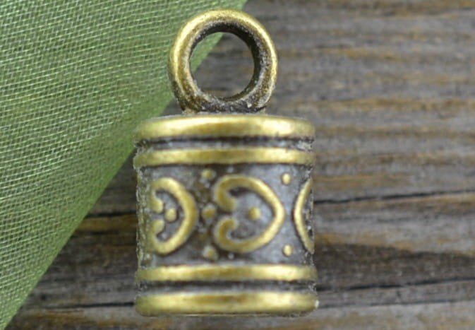 17154 Ozdobna końcówka do wklejania 7mm w kolorze brązu 2szt