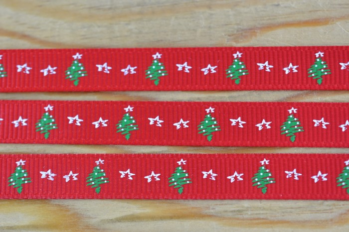 {ś0718} Wstążka rypsowa 10mm czerwona choinki 1m