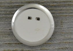 50206 Klasyczna baza broszki w kolorze srebra na kaboszon 26mm 