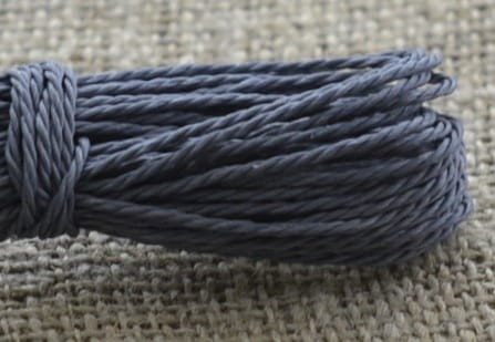 [71701] Sznurek poliestrowy woskowany stalowy 1mm 7m