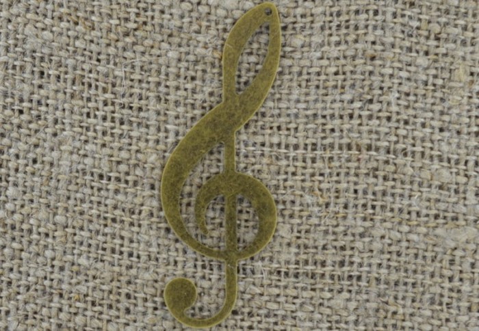 10824 Zawieszka duża klucz wiolinowy w kolorze brązu