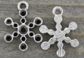 ś07136 Zawieszka płatek śniegu 20*15mm w kolorze starego srebra 2szt