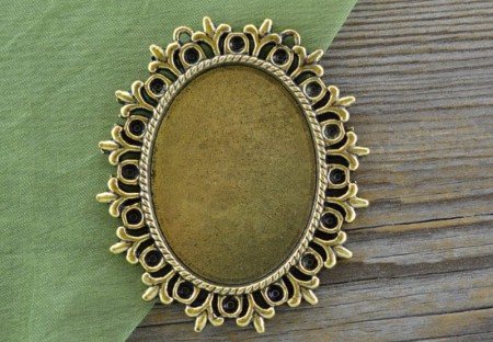 [10172] Baza medalionu brąz na kaboszon 30*40mm