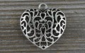 30801 Zawieszka duża serce ażurowe w kolorze srebra