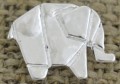 [307447] Zawieszka mała słoń origami w kolorze srebrnym