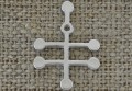 [307459] Zawieszka mała związek chemiczny w kolorze srebrnym