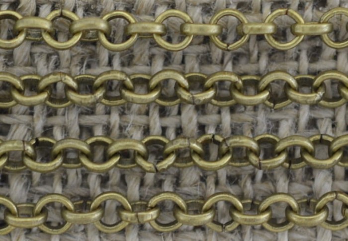 [11103] Łańcuszek rollo 2,5mm w kolorze brązu