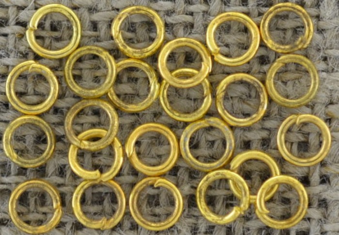 201009 Ogniwka otwarte okrągłe 4mm w kolorze złotym 150szt