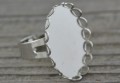 50303 Ozdobna baza pierścionka w kolorze srebrnym na kaboszon 25*18mm
