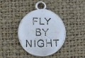 Zawieszka mała "FLY BY NIGHT" kolor srebrny