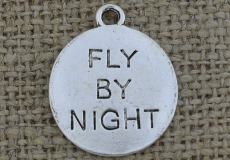 [307509] Zawieszka mała "FLY BY NIGHT" kolor srebrny