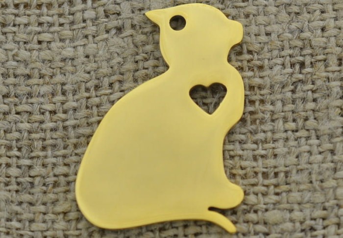 [307442] Zawieszka mała ze stali nierdzewnej kot w kolorze złotym