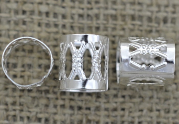 312105 Element ozdobny ażurowy rurka w kolorze srebrnym 15szt