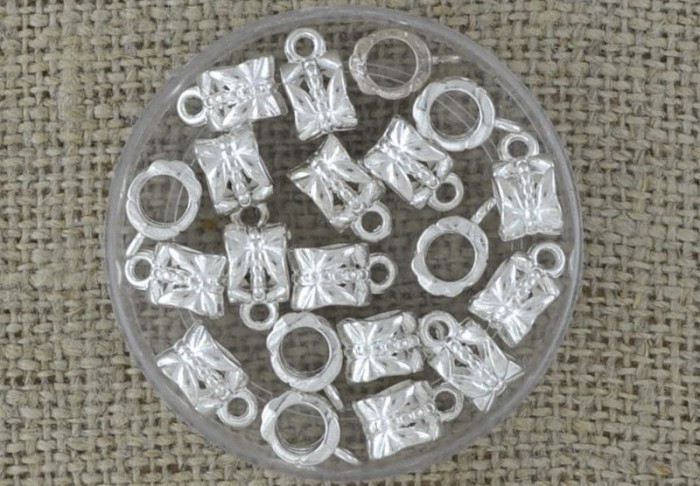 Krawatka modułowa w kolorze srebrnym