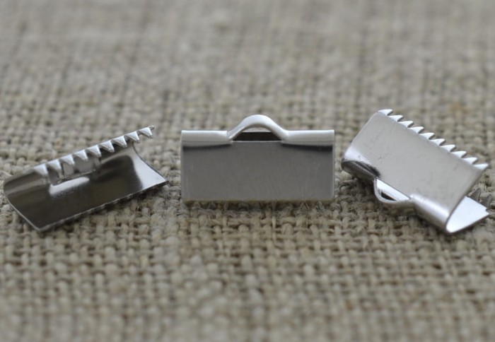 Końcówka wstążki ze stali nierdzewnej 15*9mm