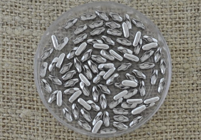 Zapięcie łańcuszka kulkowego ze stali nierdzewnej