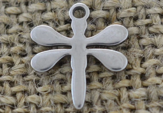 307248 Zawieszka ze stali nierdzewnej ważka mała 2szt