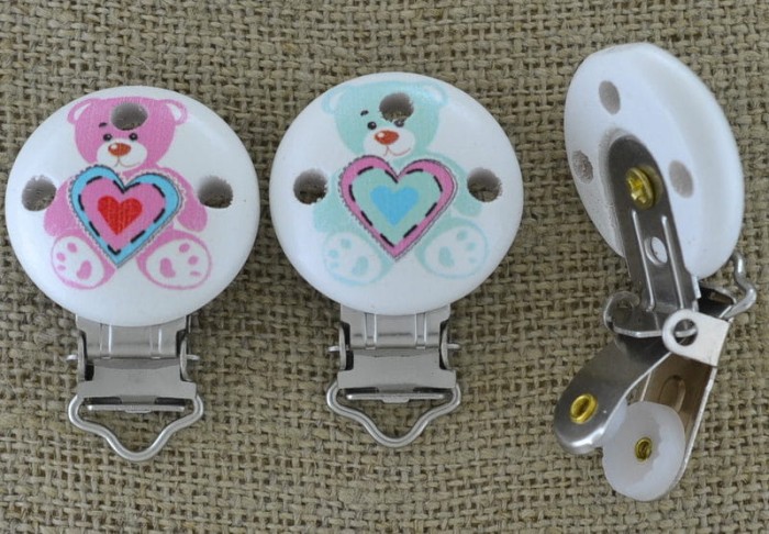 Przywieszka do smoczka biała misie mix