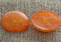 046218 Kaboszon z żywicy crackle 20mm pomarańczowy 2szt