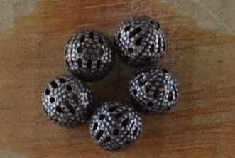 {-9101} Koralik ozdobny ażurowy w kolorze miedzi 8mm 15szt