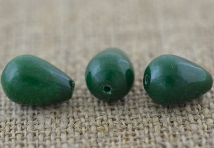 240514 Kamień naturalny jadeit 15*10mm zielony