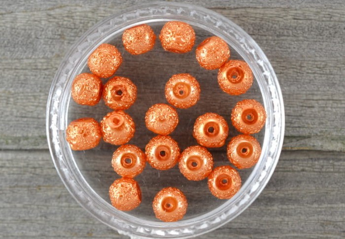 70515 Koralik szklany perełka szroniona 4mm miedziana 20szt