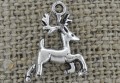 ś07221 Zawieszka renifer 21*16mm w kolorze srebrnym