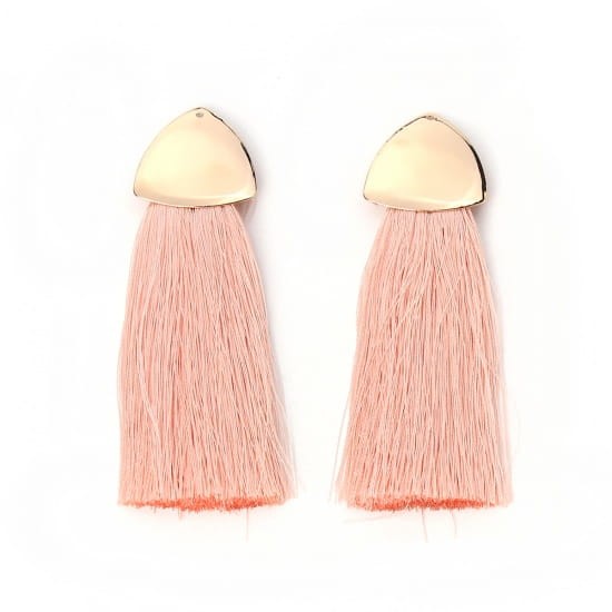 [207256] Zawieszka w kolorze złotym frędzel pudroworóżowy długi