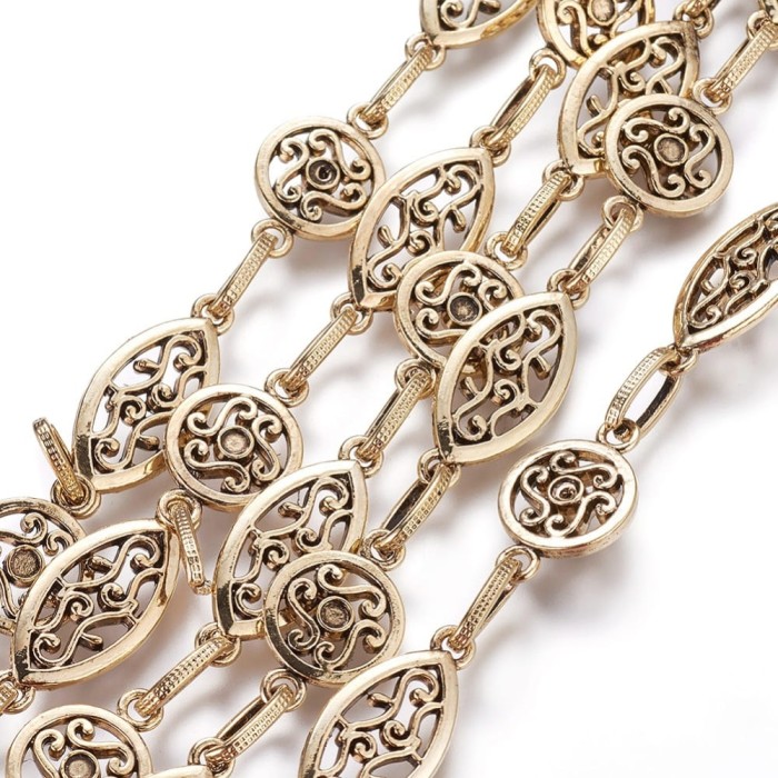 [21125] Łańcuszek ozdobny w kolorze złotym 10cm