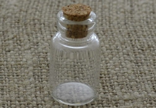 [61404] Buteleczka szklana z korkiem 27*13mm