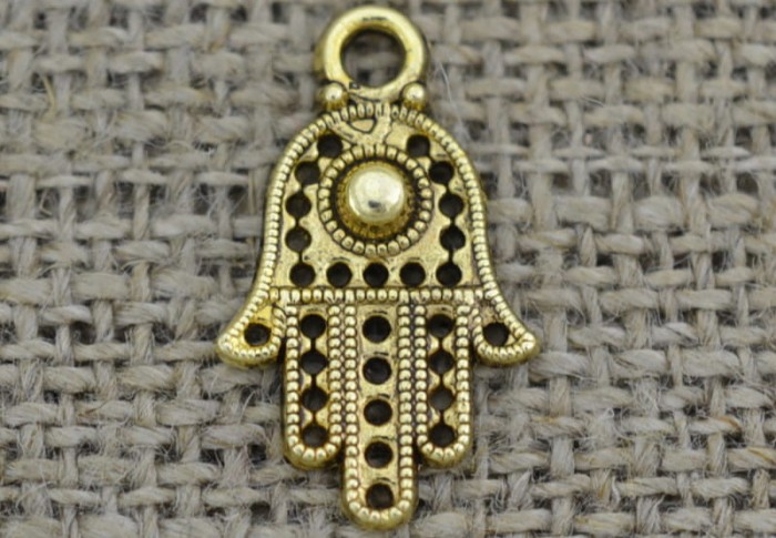  207110 Zawieszka mała dłoń w kolorze złotym