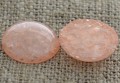 046221 Kaboszon z żywicy crackle 20mm morelowy 2szt