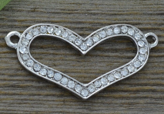 31279 Element ozdobny łącznik serduszko z cyrkoniami w kolorze srebra