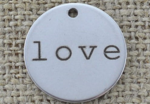 Zawieszka ze stali nierdzewnej moneta "love"