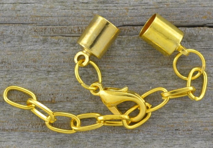 27116 Klasyczna końcówka do wklejania z karabińczykiem 5,5mm w kolorze złota