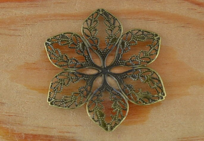 Element ozdobny ażurowy kwiat 43mm