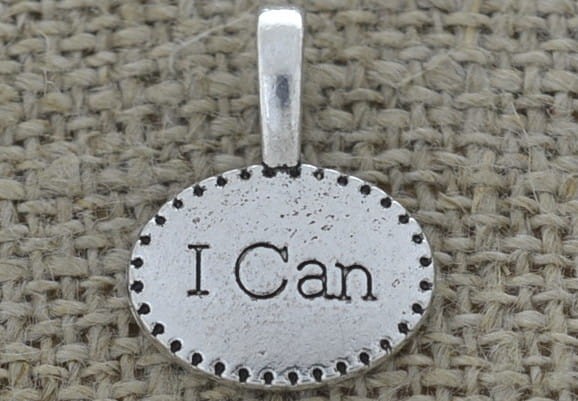 Zawieszka mała "I Can" kolor srebrny
