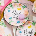 [d04083] Talerze papierowe różowe Bride to be kwiaty 12szt