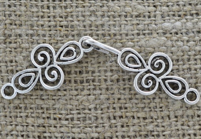 31543 Zapięcie ozdobne w kolorze srebrnym